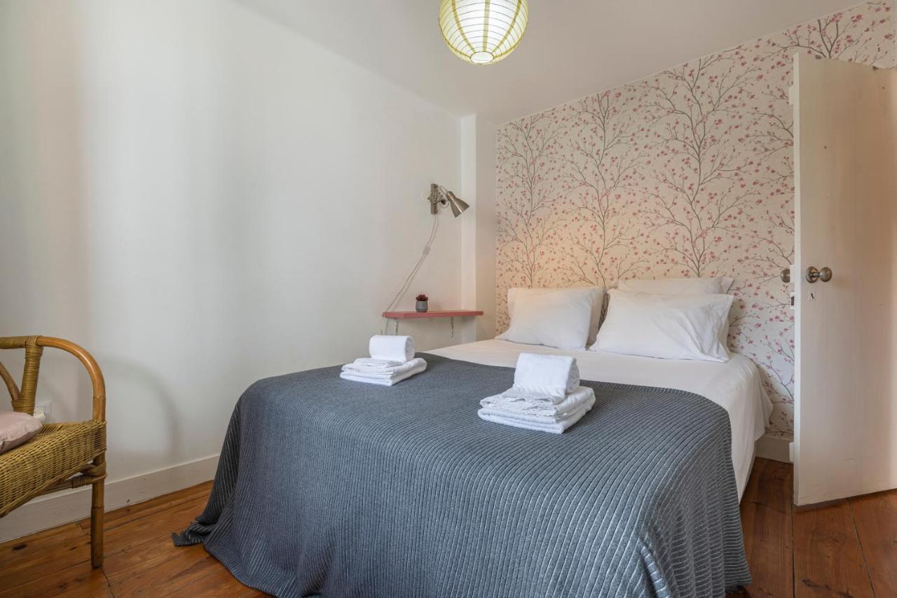 Alfama 2bdr Duplex W/ Balcony By Lovelystay Apartamento