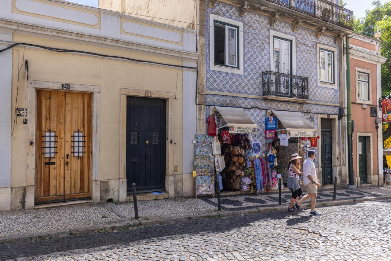 Alfama 2bdr Duplex W/ Balcony By Lovelystay Apartamento