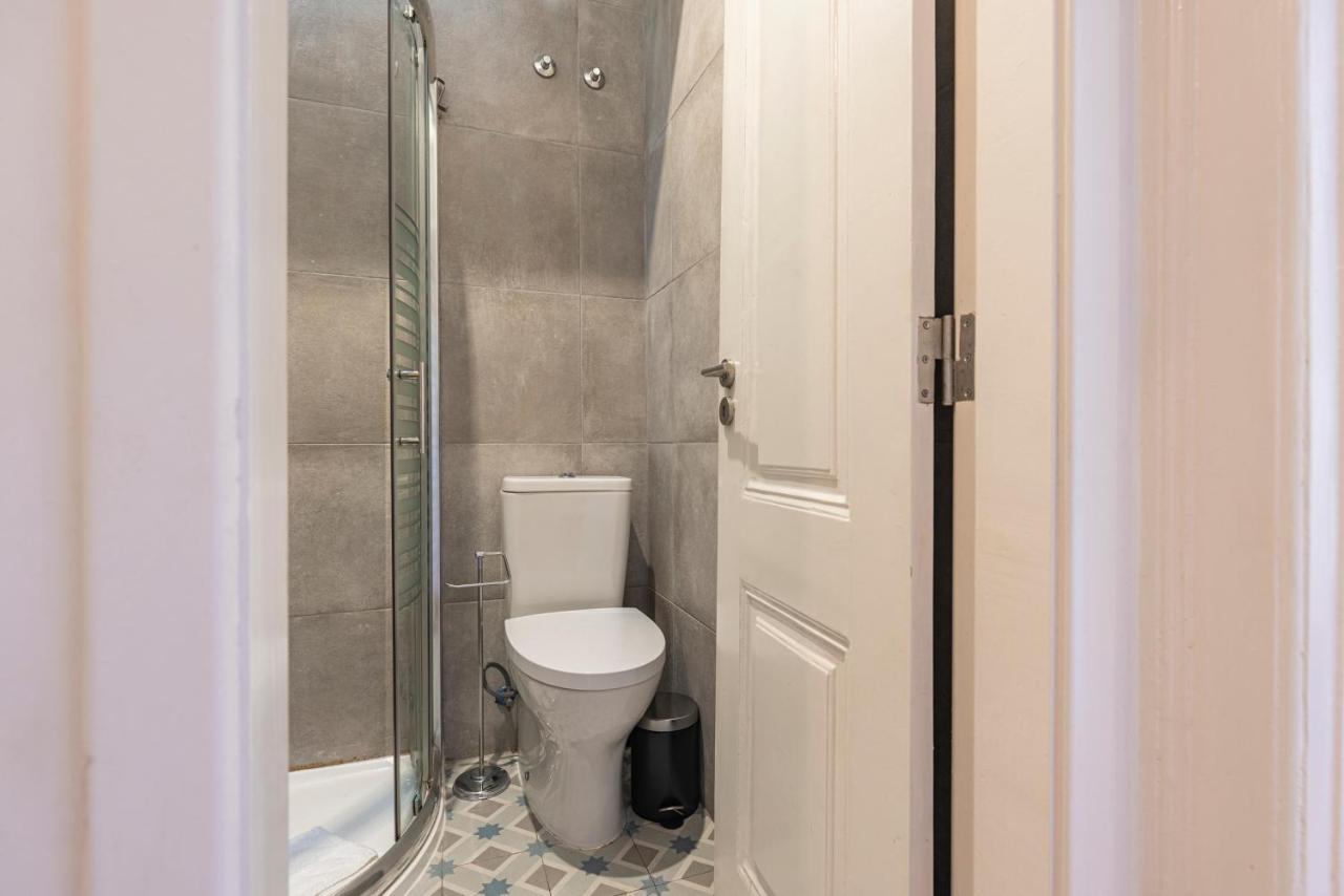Alfama 2bdr Duplex W/ Balcony By Lovelystay Apartamento Lisboa